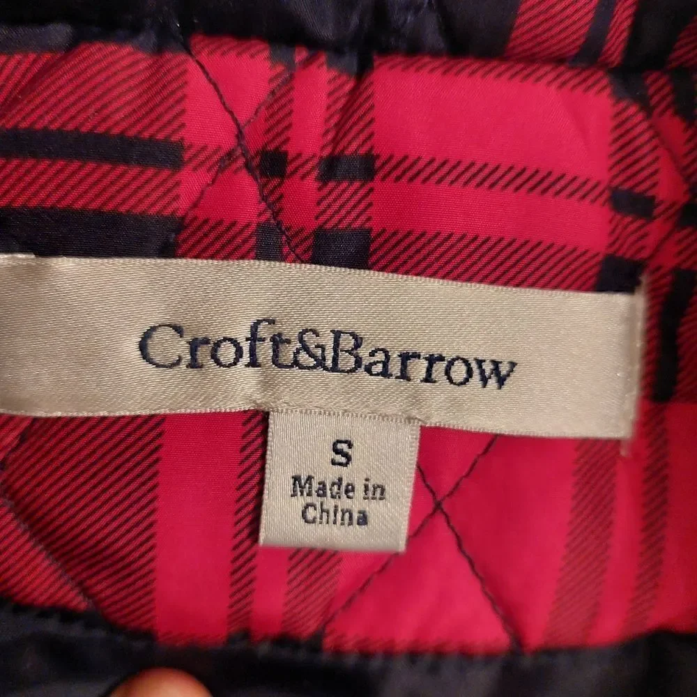 Croft & Barrow size s vest - Picture 7 of 7